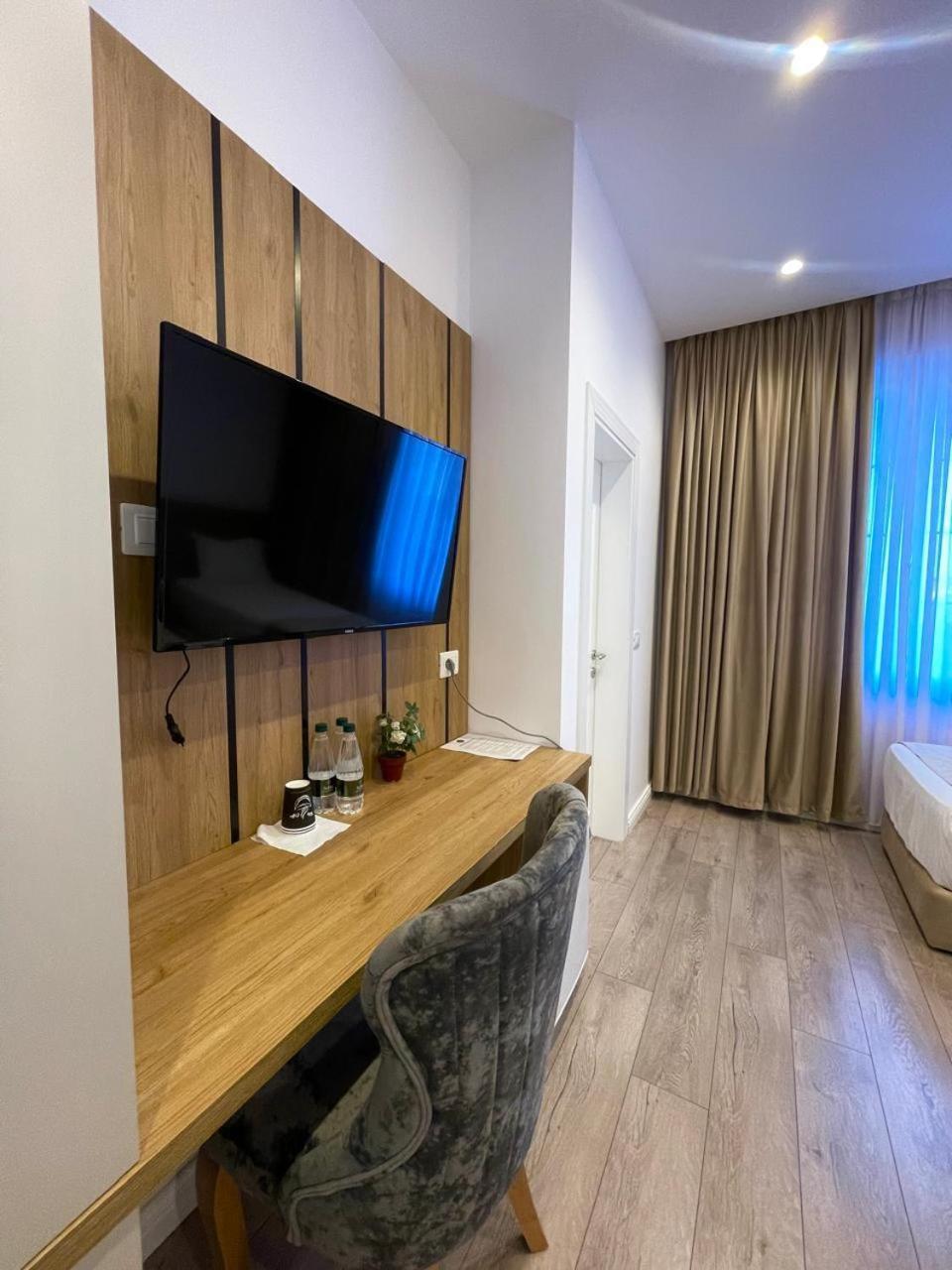 Hotel Reign Vorë